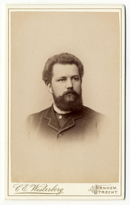 221189 Portret van P.C. Visser, geboren 1857, lid van de gemeenteraad van Utrecht (1892-1895), overleden in of na 1895. ...